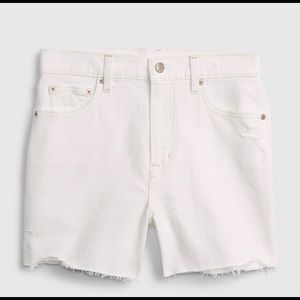 BNWT GAP high waisted shorts size 27